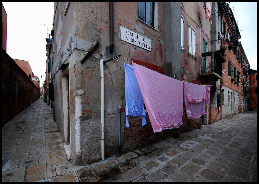 Calle de la biscotela