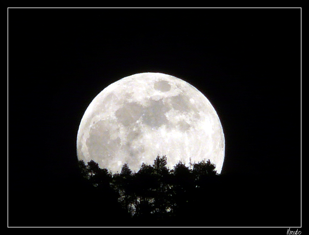 Spunta la luna dal monte...
