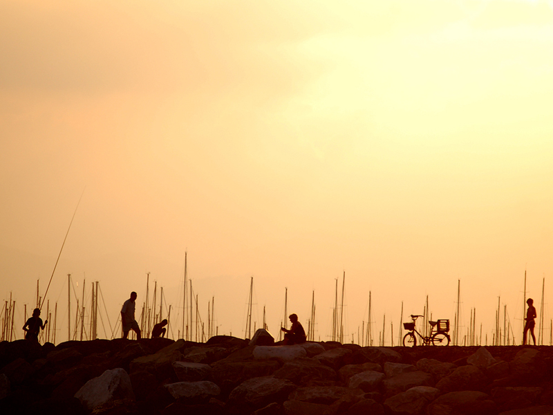 Figure sulla scogliera