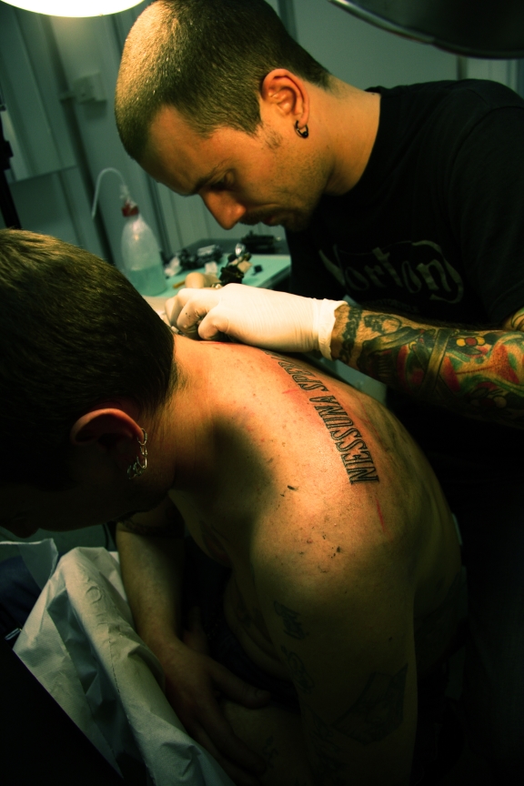 IL FRATELLONE A LAVORO