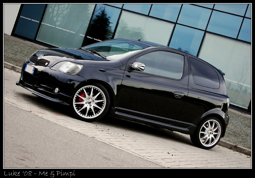 Yaris TS