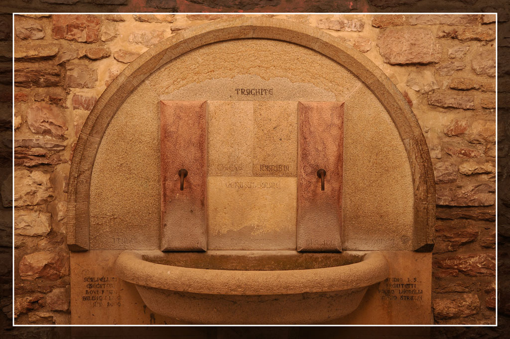 Fontana Assisi