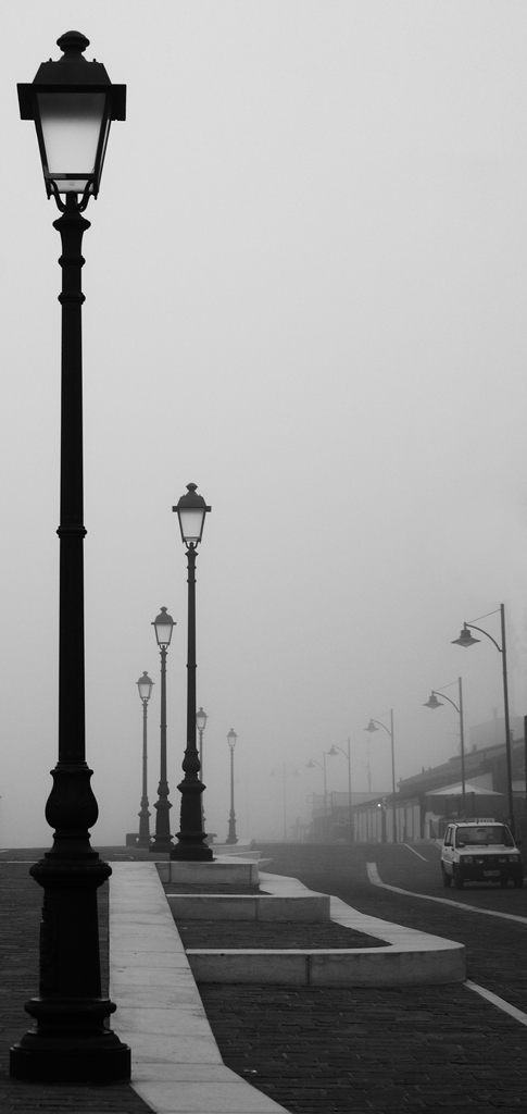 Cesenatico inverno in B/W