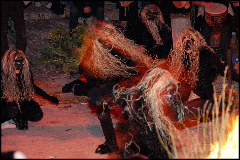 Le Ianare. Festa "Gl'Cerv", Castelnuovo (IS)