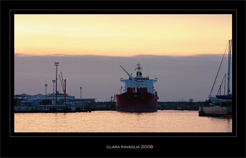 Arriva.... un bastimento