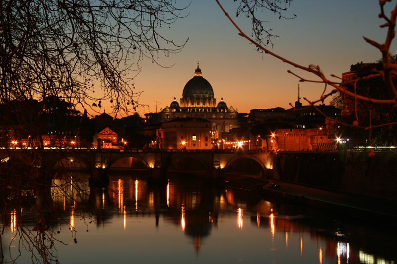 Lungotevere S. Pietro