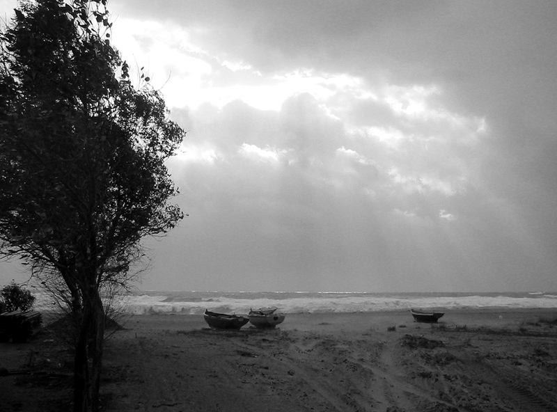 Lame di luce nella tempesta...