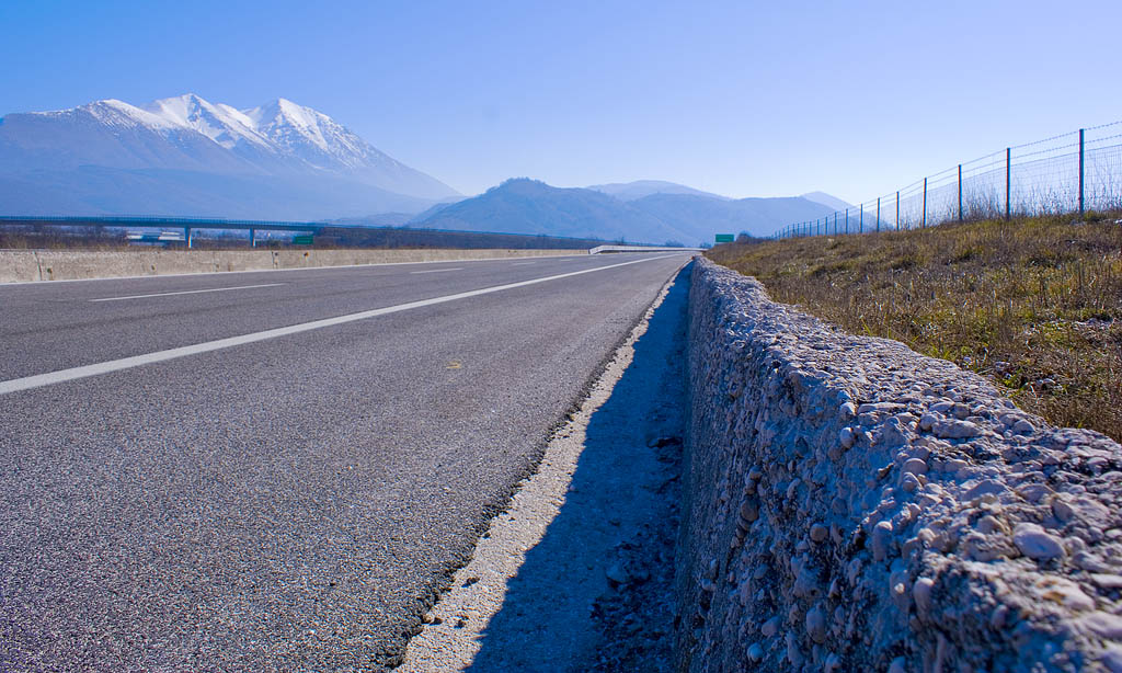 vado al lavoro o a sciare?