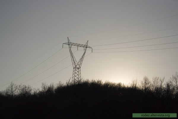 Tramonto sul traliccio