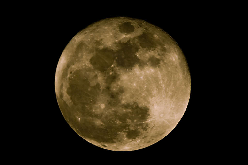 Luna 22/02/08
