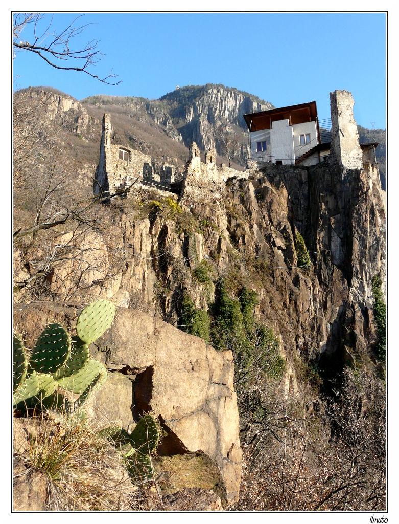 Arroccato e restaurato