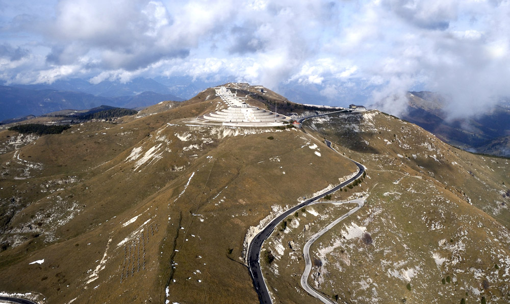 Cima Grappa - Sacrario Militare