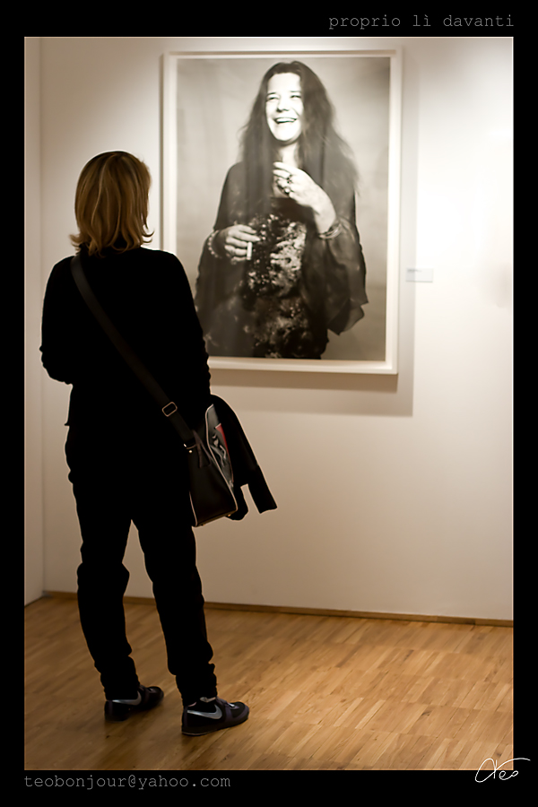 proprio l� davanti