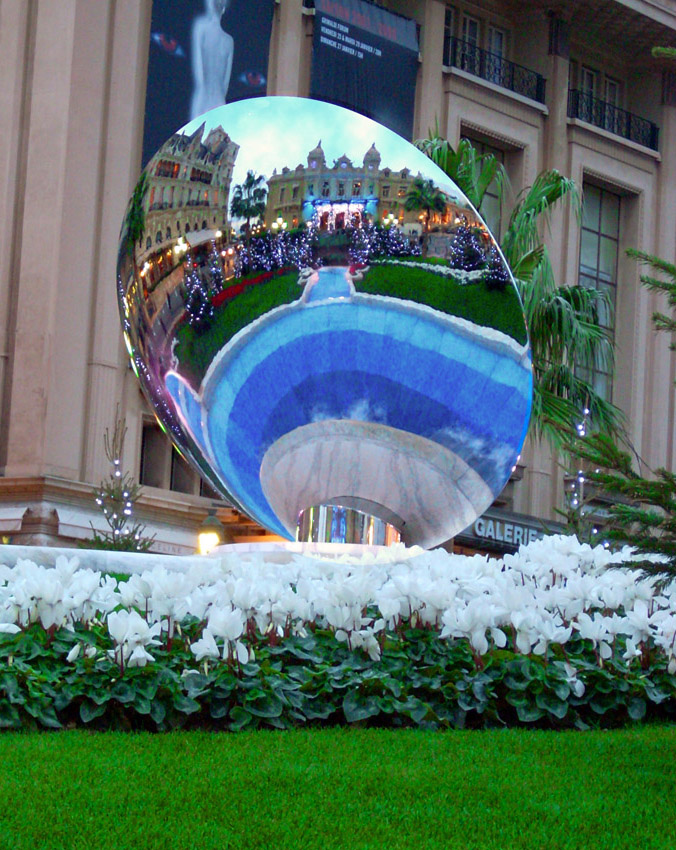 Casinò allo specchio...