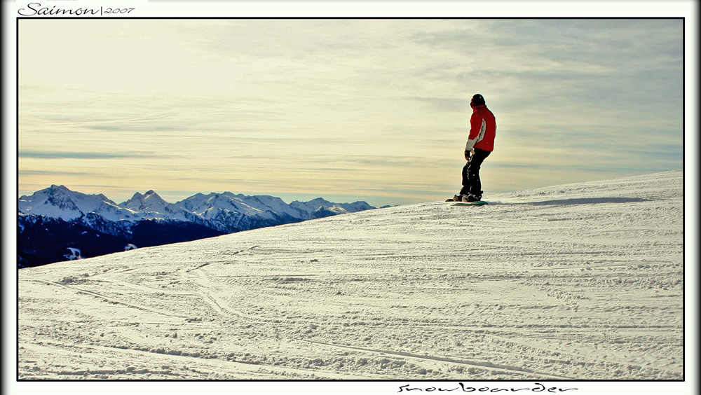 Snowboarder