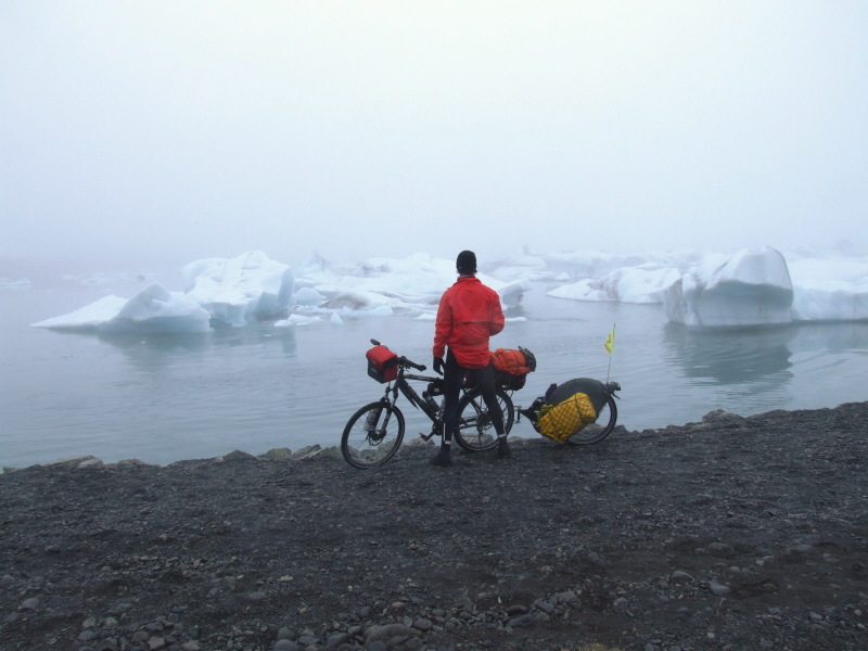 CONTEMPLAZIONE DEL CICLISTA