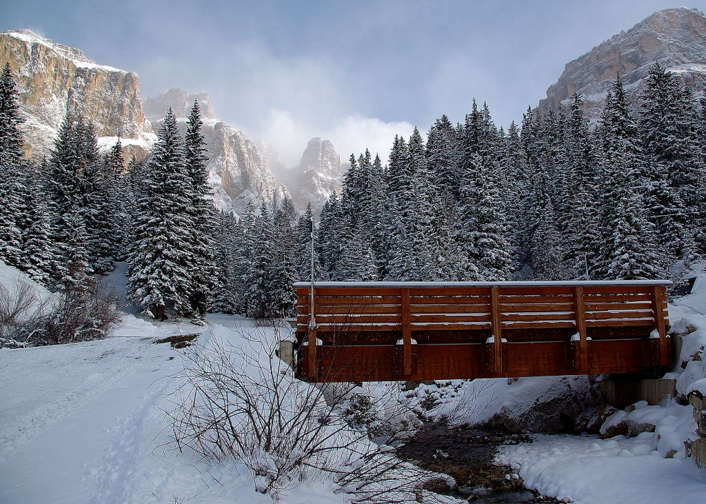 un ponte sul Sella