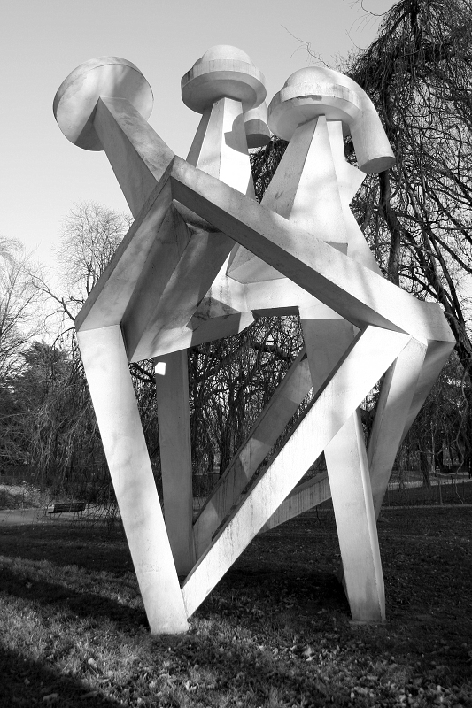 Parco Sempione (bersaglieri???)