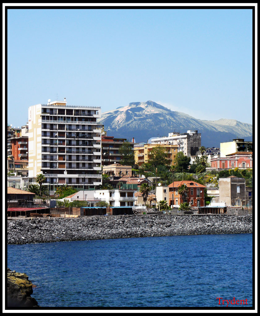 Scorcio di Sicilia: dal mare all'Etna