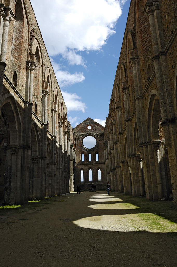 Interno dell'abbazia di S.Galgano