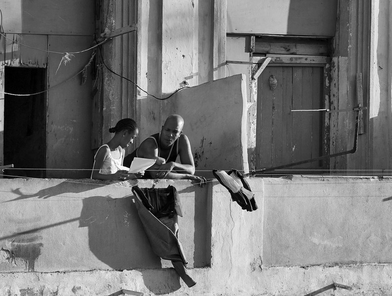 (-*-)�(-*-)\|/(-*-)�(-*-)