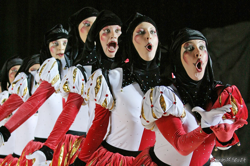 Spettacolo pattinaggio "Bora"