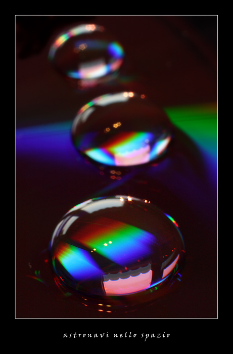astronavi nello spazio