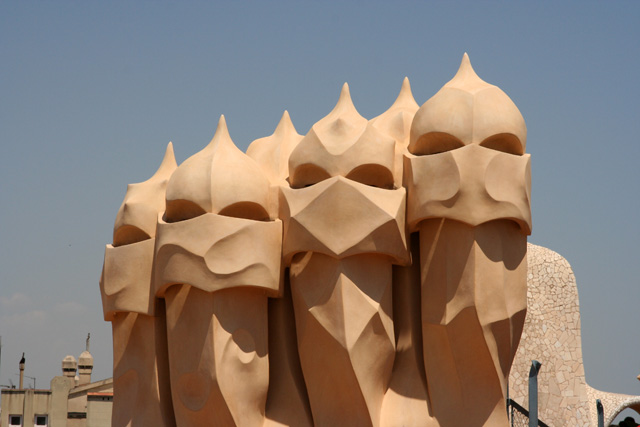 Barcelona - Le Streghe di Casa Mil� "La Pedrera"