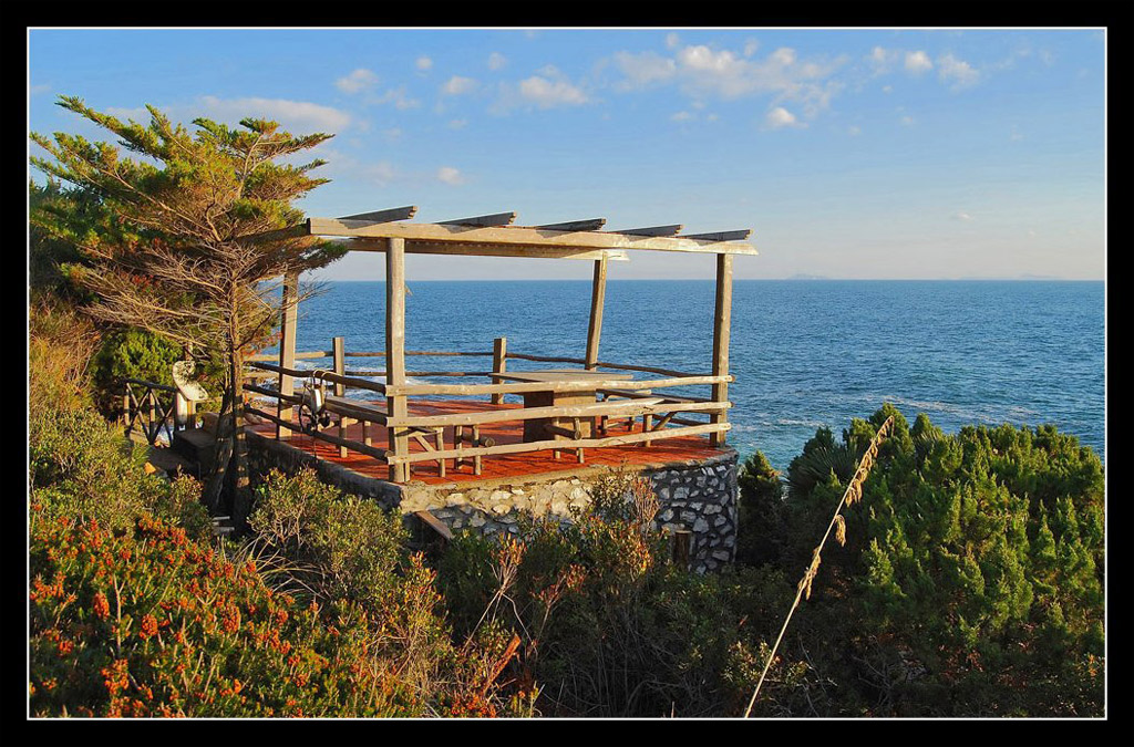 la terrazza sul mare