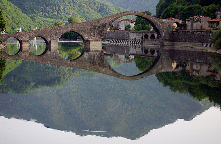 Ponte del Diavolo (Lucca)