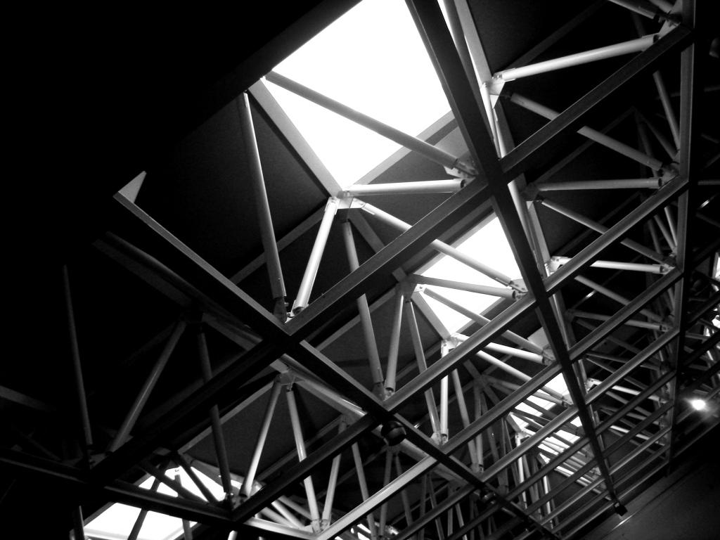 architetture (L'Aquila, aprile 08)