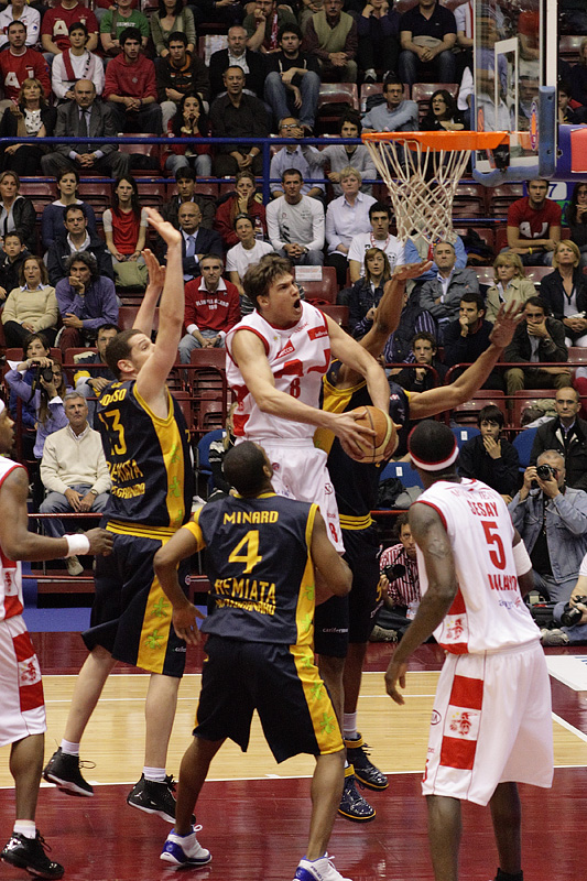 [Basket] Olimpia Mi - Sutor Montegranaro Gara4