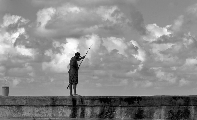 (*)(*)��\�/��(*)(*)