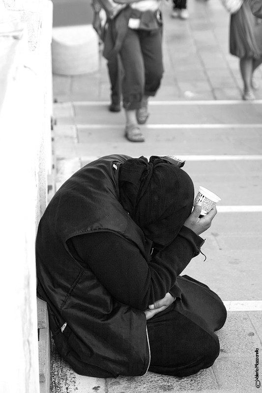 Vietato elemosianare a ...Venezia!