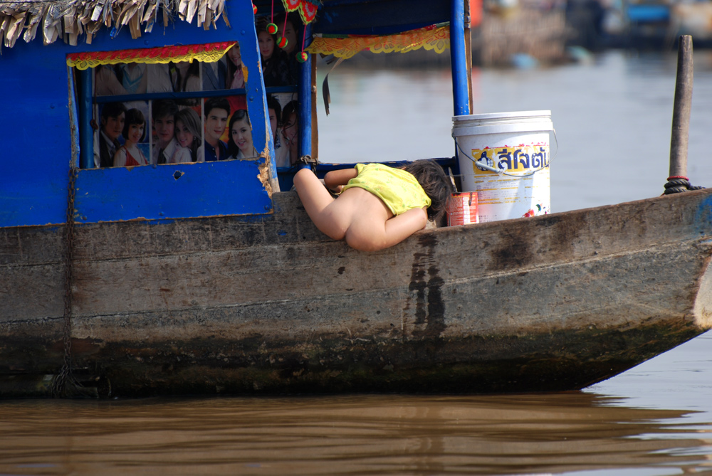 Bambino al TonLe Sap