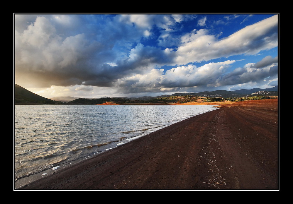 Luci e ombre sul lago...