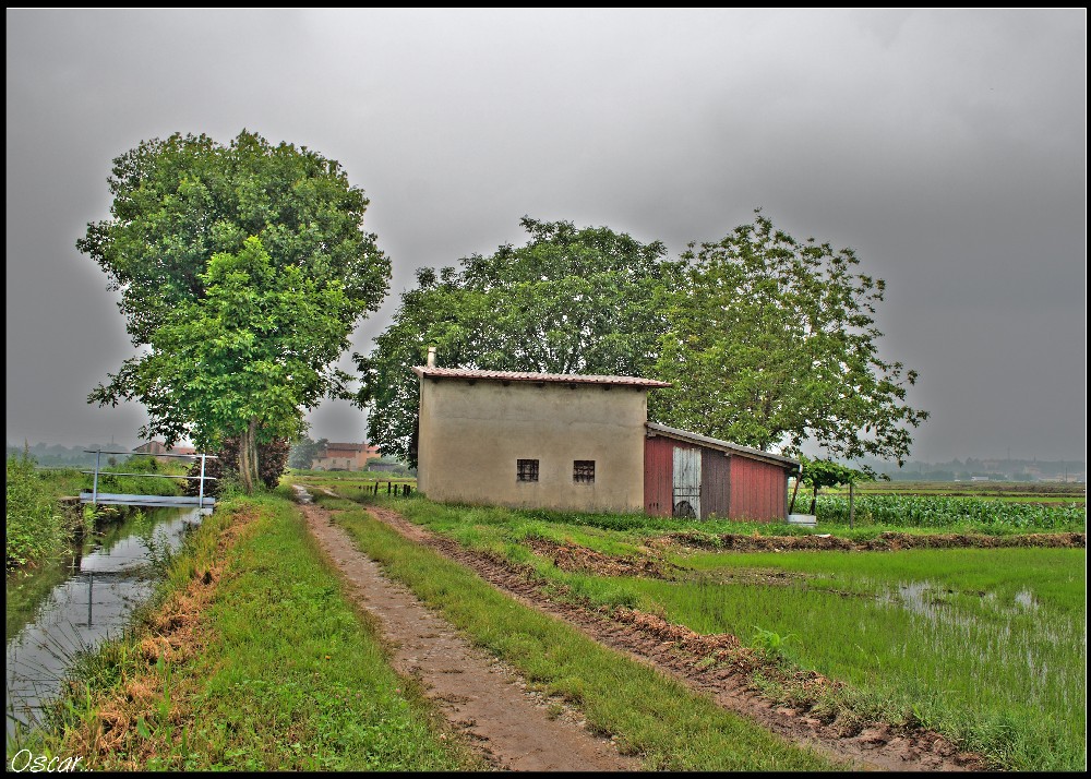 questione di attimi...e piover�...HDR