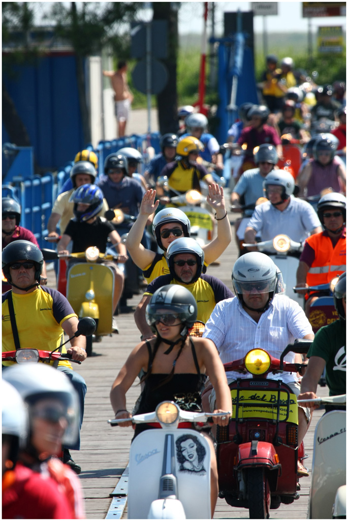vespa raduno Taglio di Po