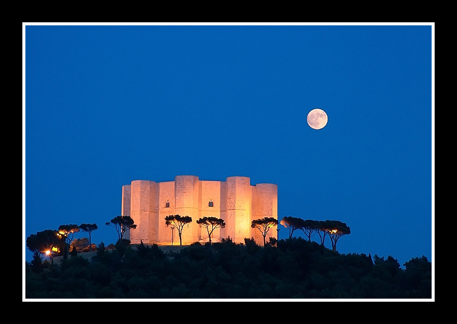 ...AL CHIARO DI LUNA...