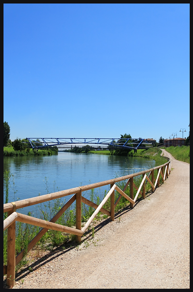 VERSO IL PONTE BLU