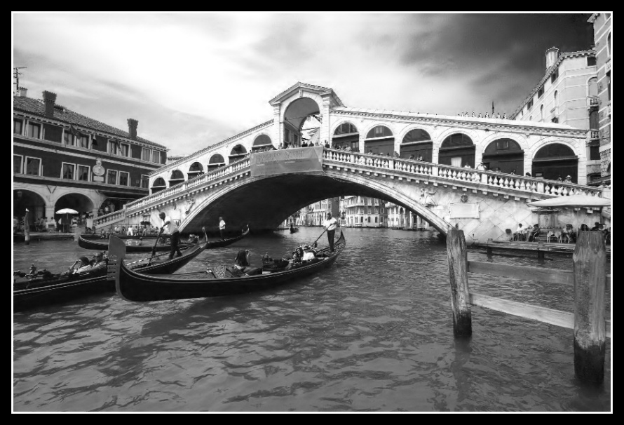 Ponte di Rialto (Venezia)