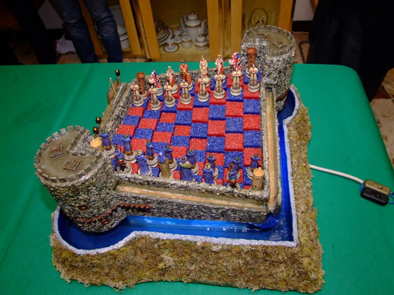 Come nasce un'opera d'arte...Scacchiera Medievale