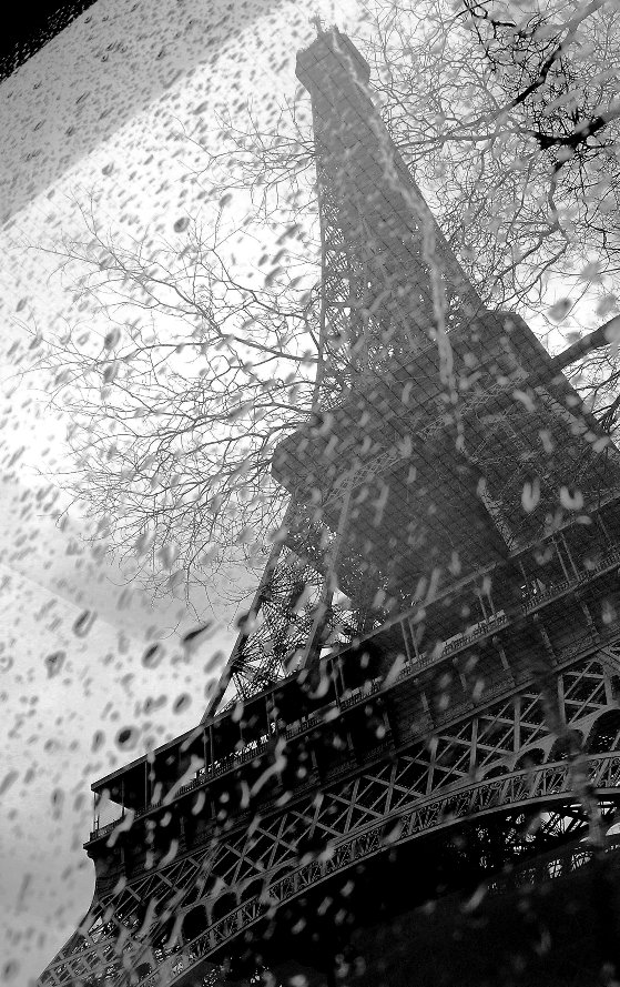 il pleut aussi � Paris
