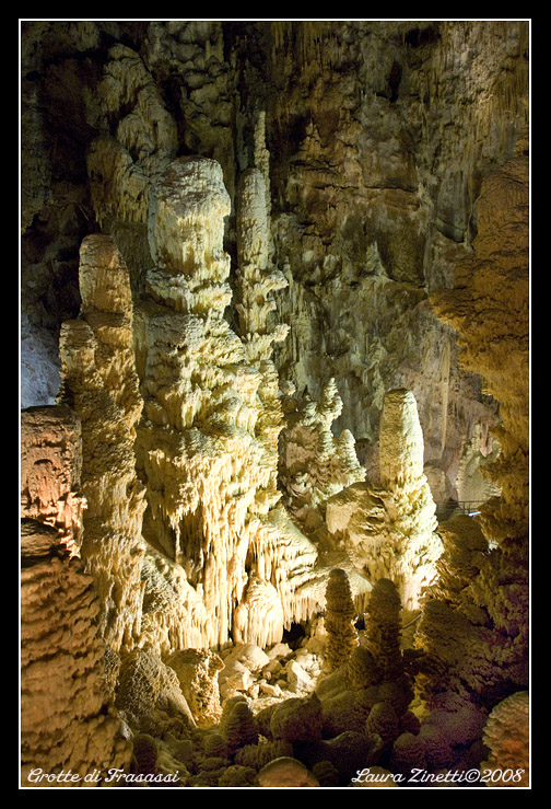 Stalattiti stalagmite