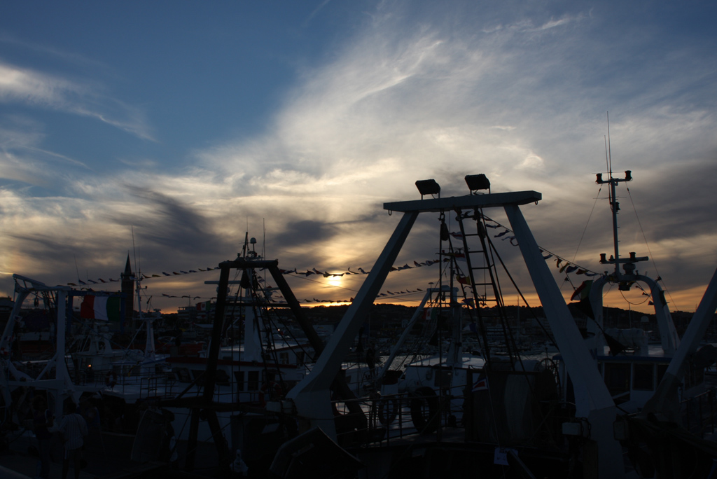 Tramonto al porto