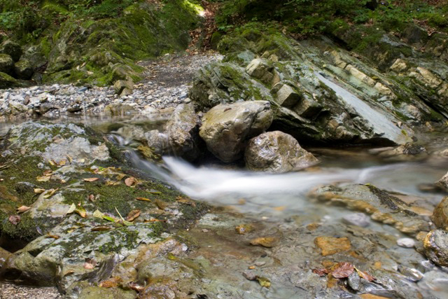 Chiare, fresche acque...