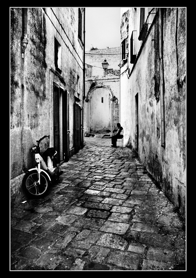 - Vecchi paesi..vecchie solitudini. -