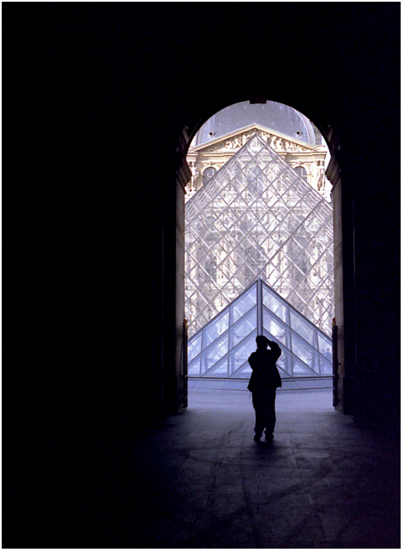 Lei fotografa, mentre io...