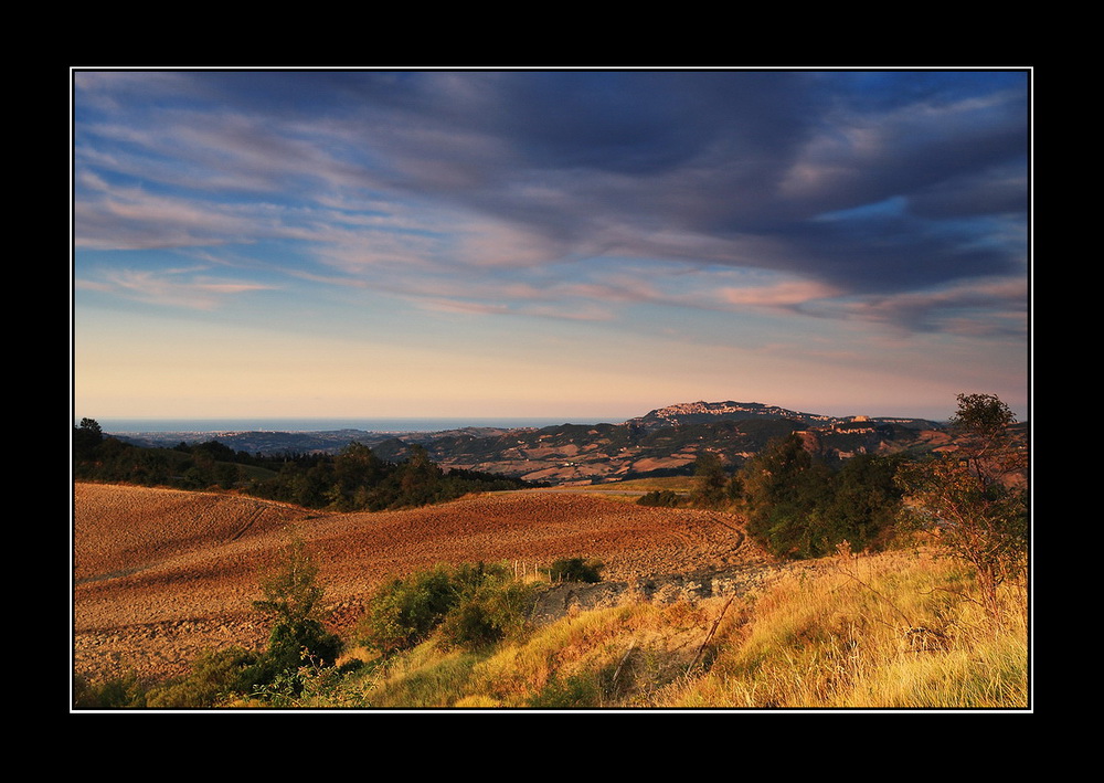 E laggi�...lontano...il mare...