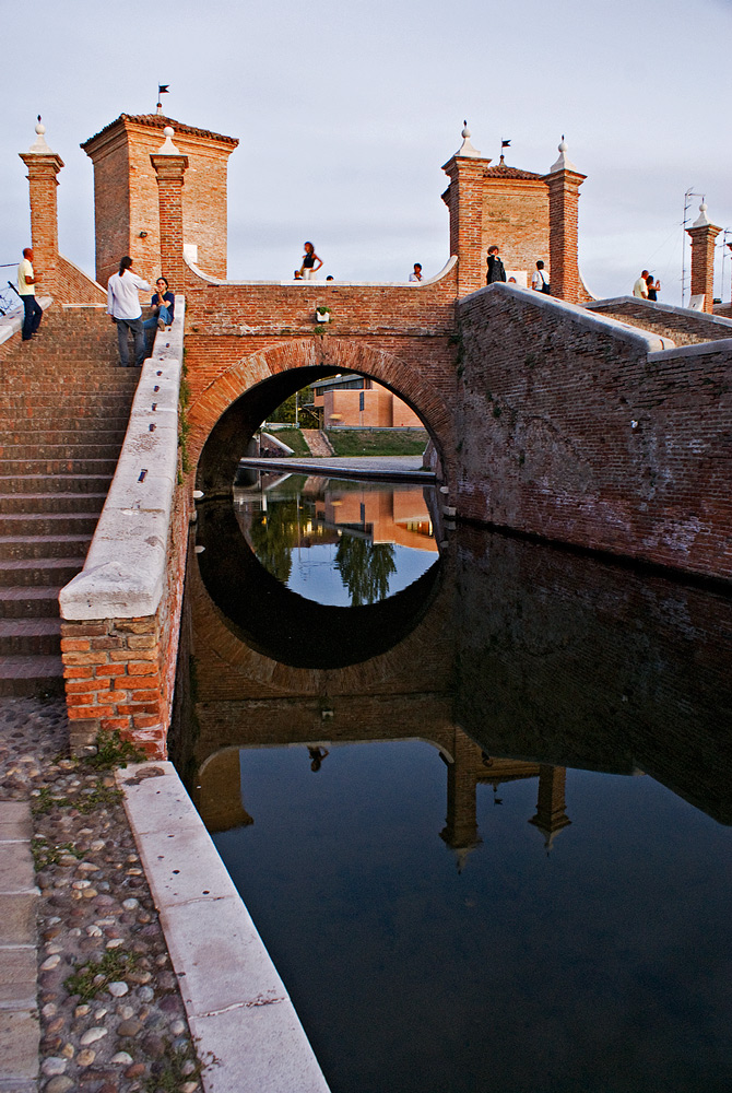 Ponte dei Trepponti - Comacchio